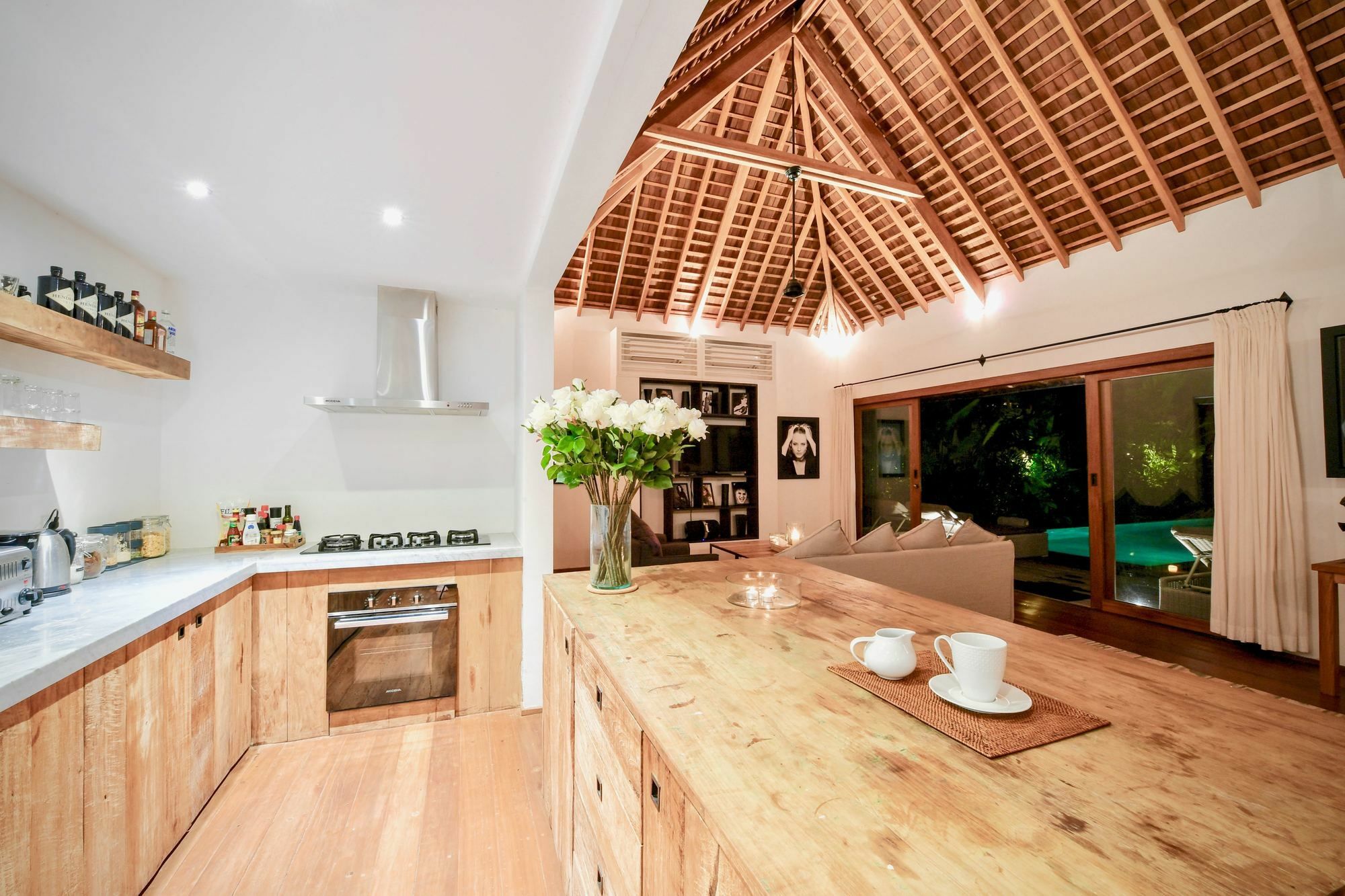 Villa Lala กูตา ภายนอก รูปภาพ