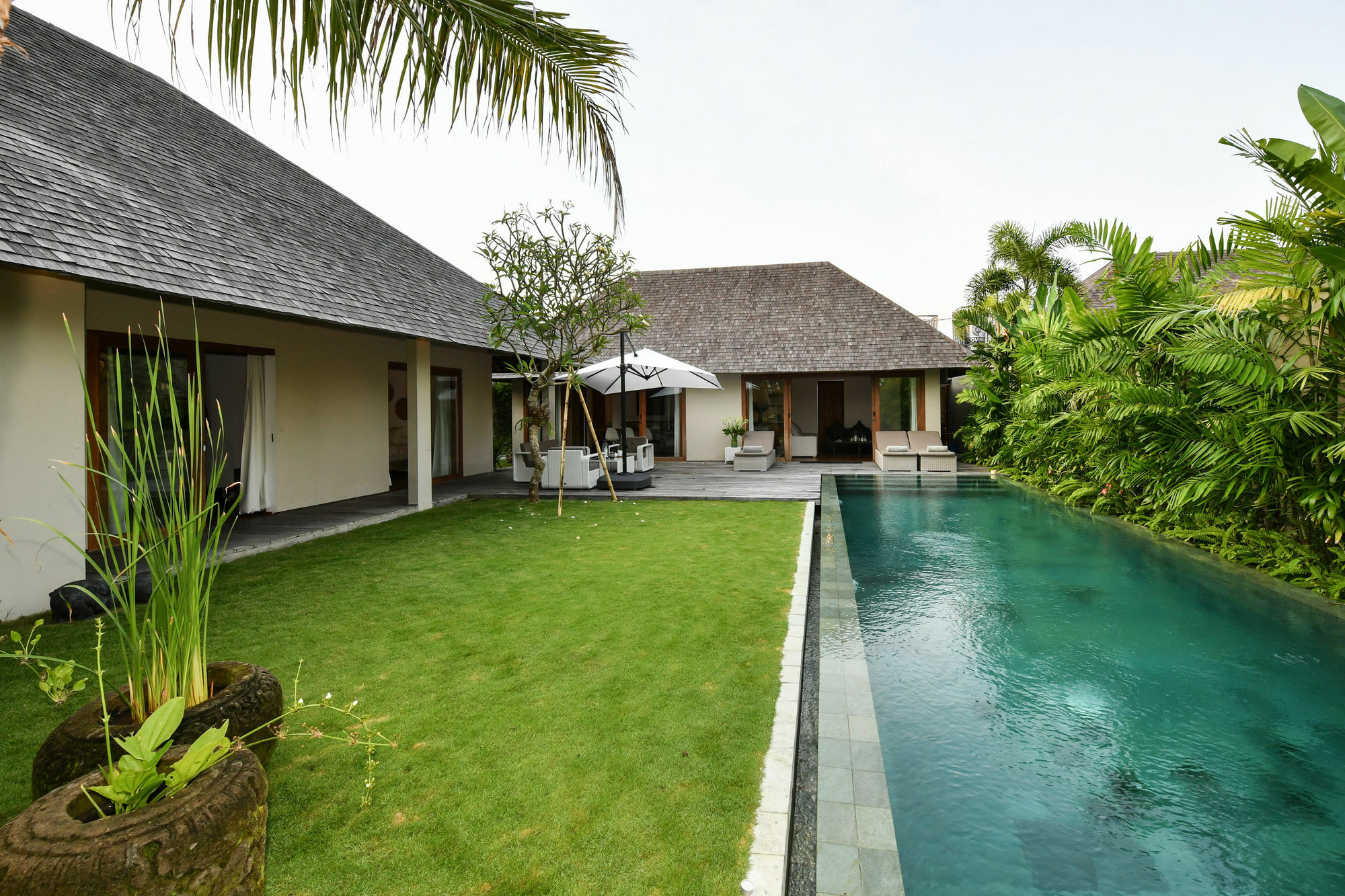 Villa Lala กูตา ภายนอก รูปภาพ